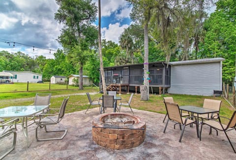 Homosassa House with Fire Pit Less Than 2 Miles to River! House in Homosassa