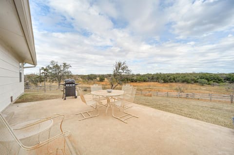 Historic Hoffmann Ranch Haus Near Wineries! House in Rio Grande