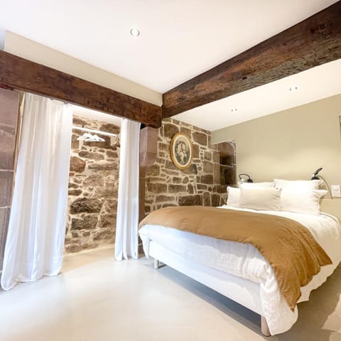 Chambres d'Hôtes Maison E.Bernat Bed and Breakfast in French Basque Country