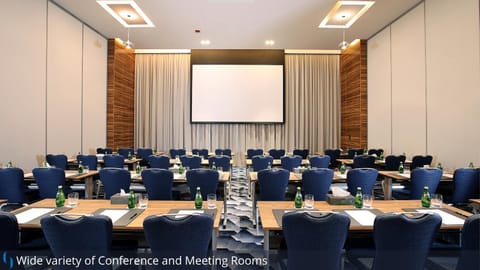 Business facilities, Seating area, Meeting/conference room, Entertainment