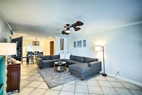 El Paso Home with Yard - Walk to UTEP and Cinci St House in Ciudad Juarez