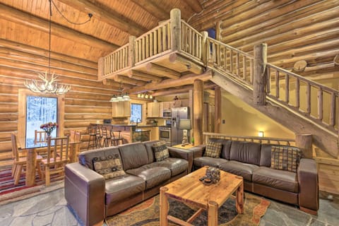Secluded Traverse City Retreat - Near Downtown! Maison in Michigan