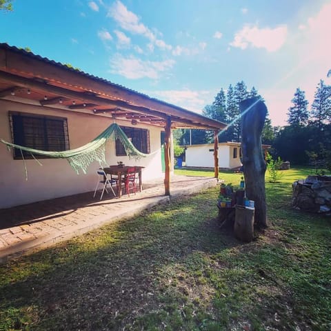 Cabañas Del Nogal, Valle Hermoso, Sierras de Córdoba. Casa in Valle Hermoso