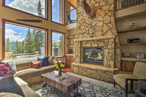 24-0085 Fairplay Home with Hot Tub and Mountain Views! House in Park County