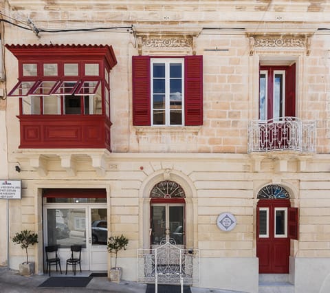 Facade/entrance, Street view