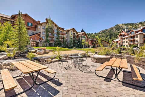 Solitude Mountain Resort Condo at Lift Base! Apartment in Wasatch County