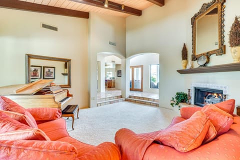Beautiful Tucson Oasis with Pool, Views and Privacy! Maison in Tanque Verde