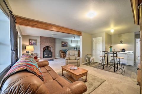 Walkout Apartment with Mtn View on Cortez Ranch Apartment in Colorado