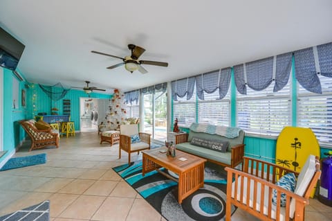 Sunny Bonita Springs Apt with Pool, Hot Tub and Lanai Appartamento in North Naples