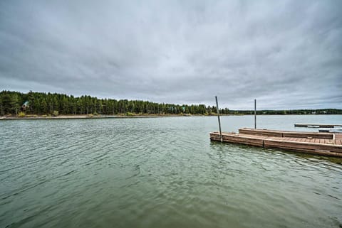 2 Cozy Island Park Cabins with Near the Lake! House in Idaho