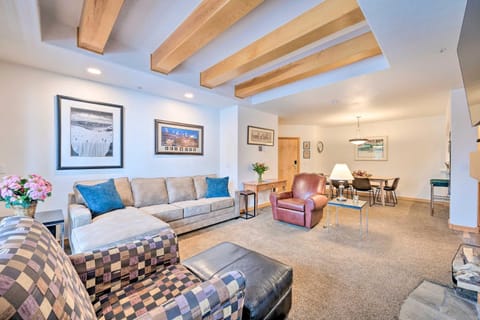 Ski-InandSki-Out Solitude Condo with Rooftop Hot Tub! Apartment in Wasatch County