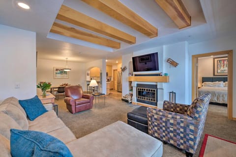 Ski-InandSki-Out Solitude Condo with Rooftop Hot Tub! Condo in Wasatch County