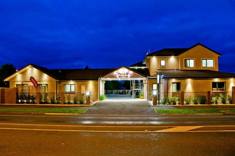 Property building, Night