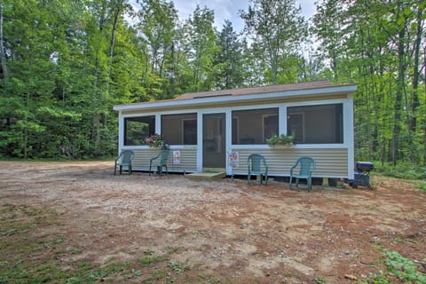 Family Cabin with Beach Access on Panther Pond House in Casco