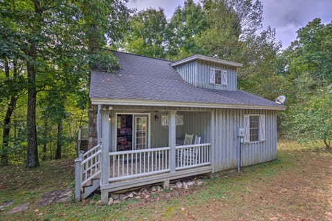 Secluded Cabin Between Boone and Blowing Rock! House in Watauga