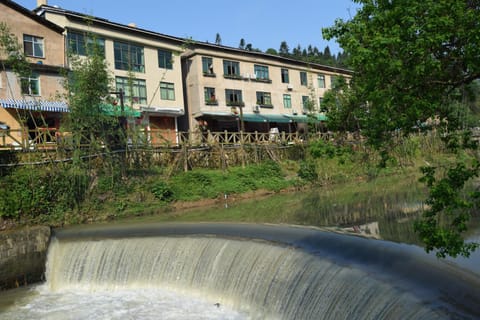 Longyan Yongding Tulou Mengtian Inn Bed and Breakfast in Fujian