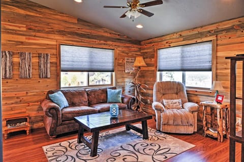 Pagosa Springs Escape with Deck, Hot Tub and Grill! Apartment in Colorado