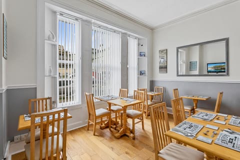 Westbrook Guesthouse Bed and Breakfast in Torquay