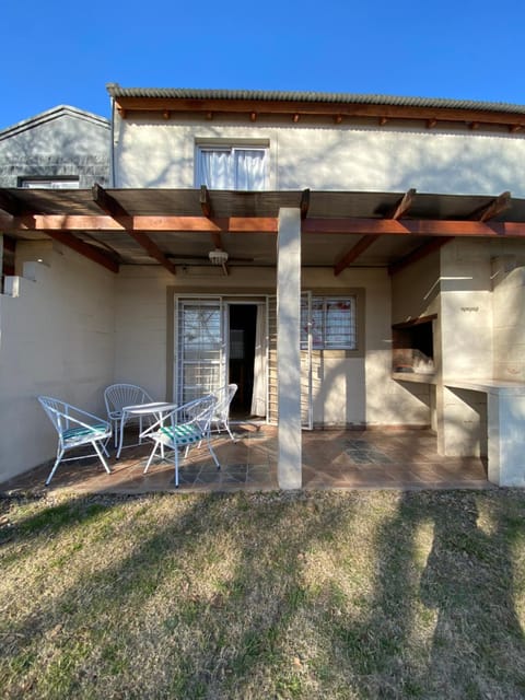 Campos de Dios House in Cordoba Province