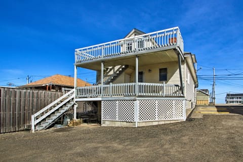 Old Ocean Beach Apt by Pier and Palace Playland Condo in Old Orchard Beach