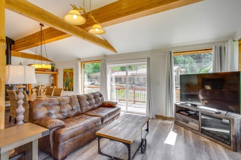 Stunning Ouray Escape with Panoramic Mountain Views! House in Colorado