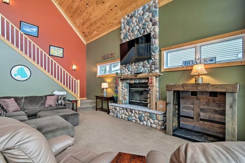 Family-Friendly Lake Mitchell Oasis Hike and Ski! House in Michigan