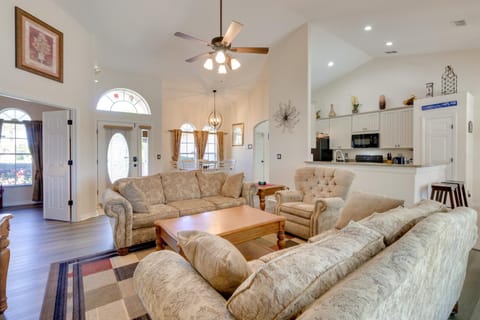 12 Mi to Disney Home with Pool and Spa in Clermont House in Four Corners