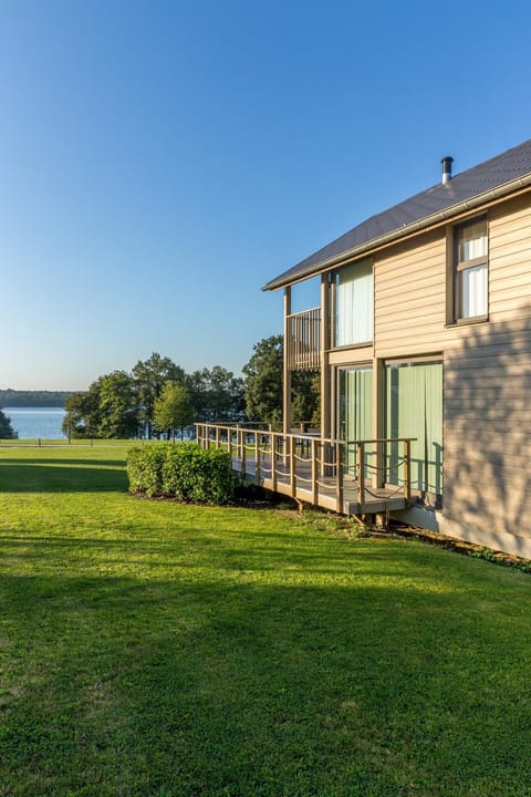 Natural landscape, Garden, Lake view