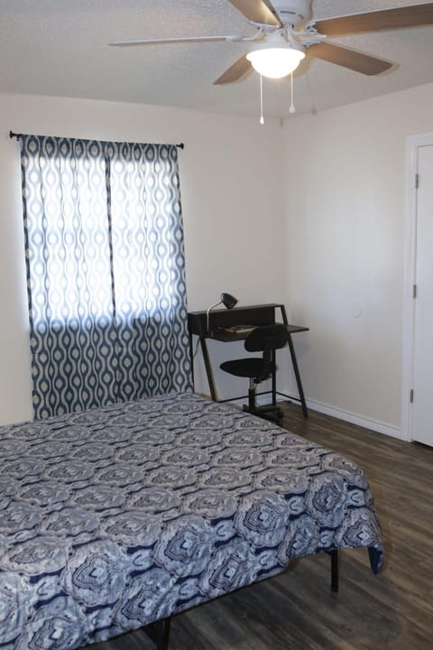 !!!Comfortable Stay Five Minutes Away!!! Apartamento in Lawton