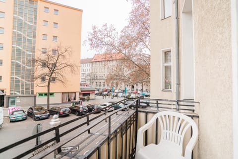 Balcony/Terrace, Street view