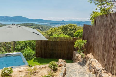 SWIM LODGE HOTEL Piscine privée ou Jacuzzi privé Hotel in Porto-Vecchio