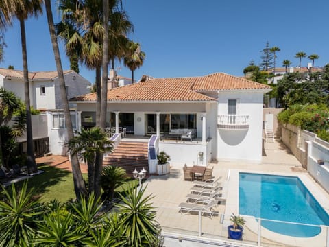 Garden, Swimming pool