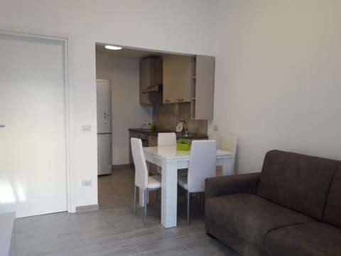 VIA LARGA 24 by ITALYVING Appartamento in Rho