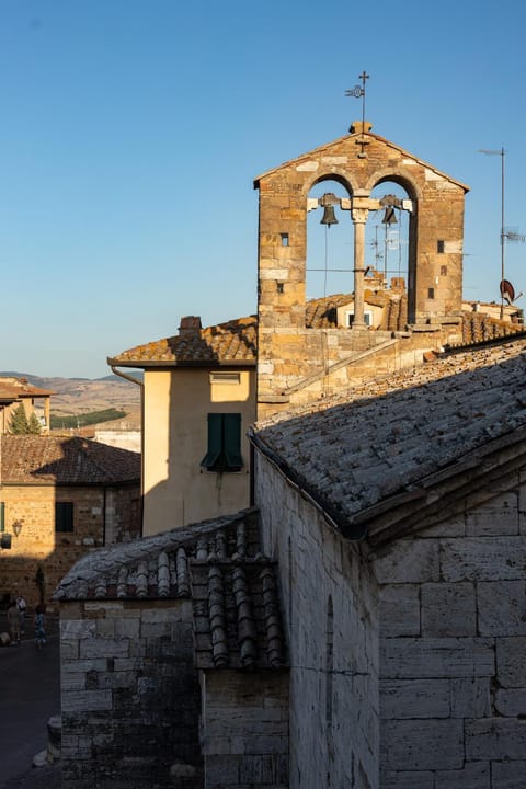 Antica Loggia Condo in San Quirico d'Orcia