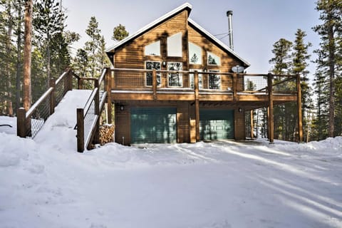 Luxury Mountain Getaway in Fairplay with Deck! House in Park County