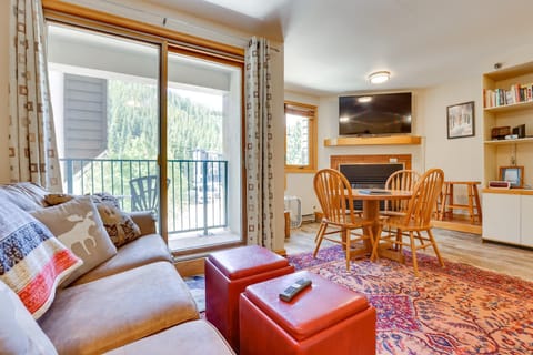 Ski-InandSki-Out Retreat with Iron Horse Pool Access! Condo in Winter Park