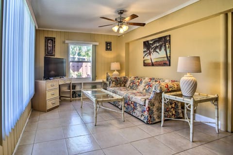 Ideally Located Pompano Beach Retreat with Gazebo! House in Pompano Beach