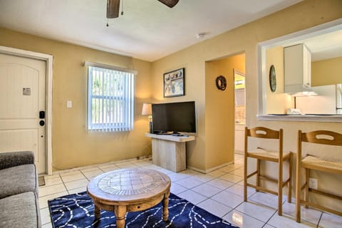 Pompano Beach Retreat 1 Mi to Oceanfront Fun House in Pompano Beach