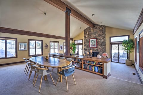 Unique Mountain Escape with 2 Decks Less Than 2 Mi to Skiing House in Sun Valley