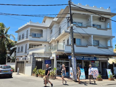 Property building, City view, Family