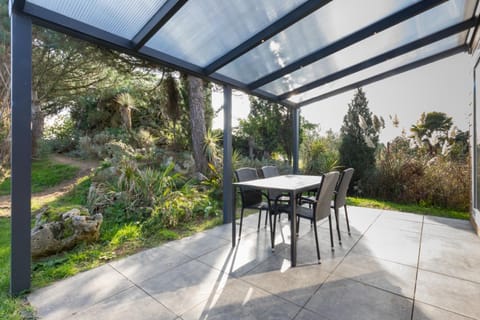 Welcome in - Vakantiepark Fort den Haak Chalet in Vrouwenpolder