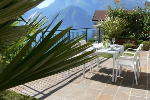 Luci sul Lago - A Real Paradise Apartment in Province of Lecco