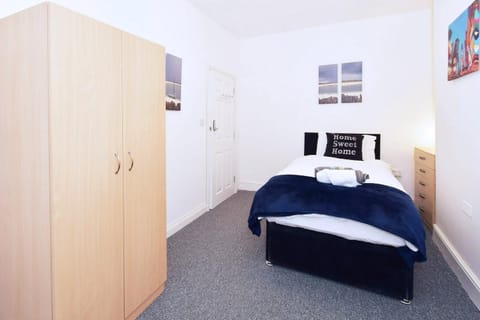 Townhouse @ Hanley Road Stoke Chambre d’hôte in Stoke-on-Trent