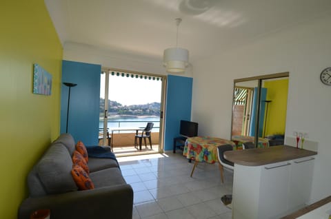 Appartement 4 personnes avec Vue Mer exceptionnelle à Villefranche-sur-Mer Condo in Villefranche-sur-Mer