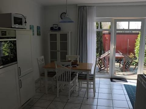 Ferienwohnung 1066 App 1 in Tossens Apartment in Butjadingen