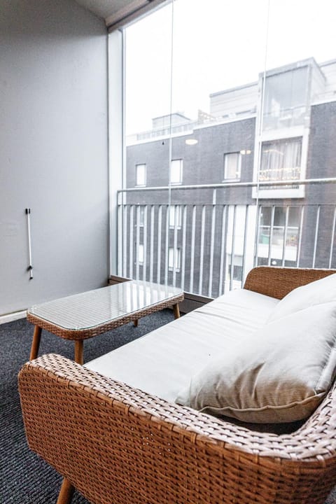 SleepWell Apartment Rio with private sauna and parking Condo in Helsinki