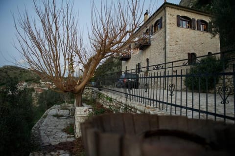 Levantes Mansion Villa in Messenia