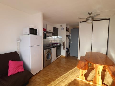 Studio Le Grau-du-Roi, 1 pièce, 5 personnes - FR-1-307-140 Apartamento in Le Grau-du-Roi