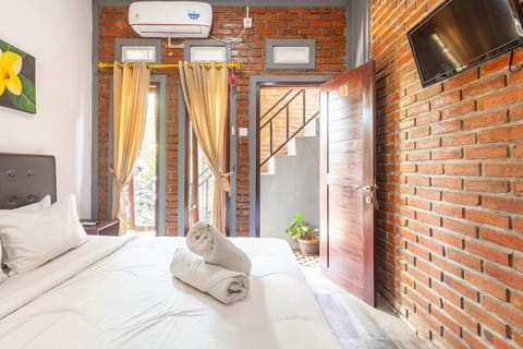 The Backyard House Bed and Breakfast in Kediri