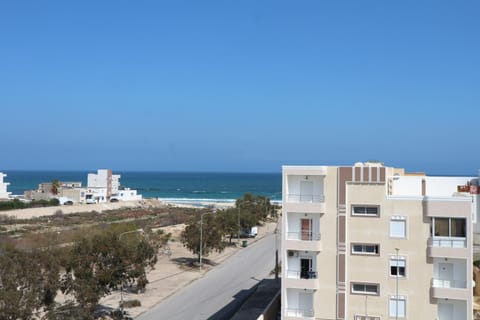 The Pearl Apartment Hammam Sousse WIFI Condominio in Sousse